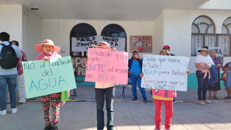 Cierran presidencia en Tehuacán, Puebla, por desabasto de agua