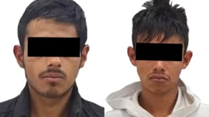 Atrapan a sujetos con más de mil pasaportes robados en Tlaxcala